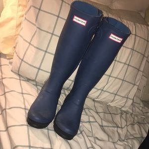 Hunter blue matte boots 👢